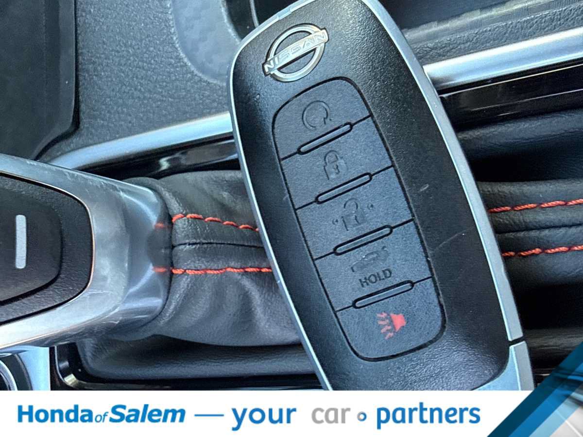 Used 2025 Nissan Sentra SR FWD image 20
