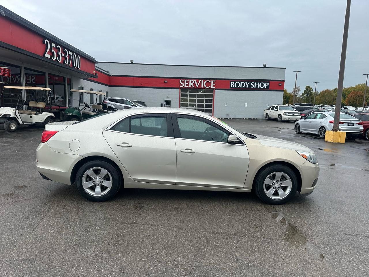 Used 2014 Chevrolet Malibu LS FWD image 2