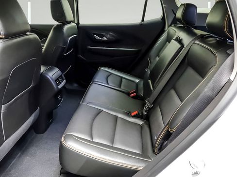 Used 2022 GMC Terrain AT4 AWD/4WD image 10