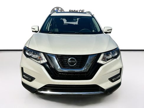 Used 2019 Nissan Rogue SL w/ Premium Package image 1
