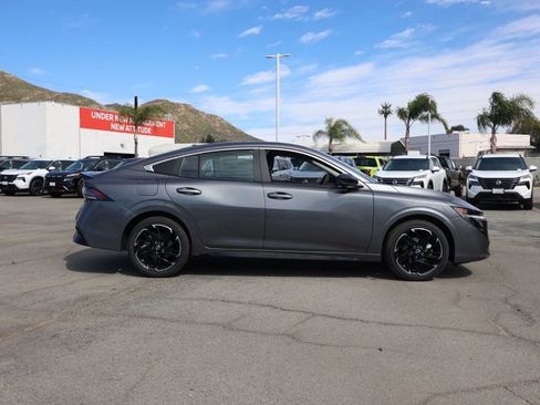 New 2026 Nissan Sentra SR FWD image 3