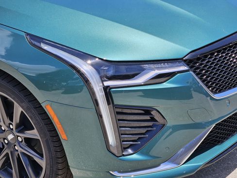 New 2025 Cadillac CT4 Sport image 8