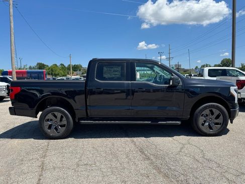 New 2025 Ford F150 Lightning Flash w/ Max Trailer Tow Package image 2