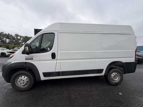 Used 2019 RAM ProMaster 2500 FWD image 5
