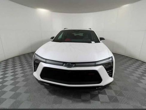 New 2025 Chevrolet Blazer EV RS image 5