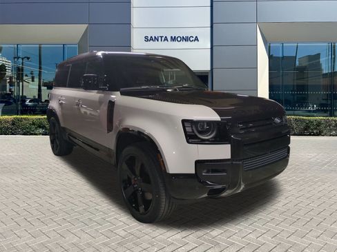 New 2026 Land Rover Defender 110 X image 7