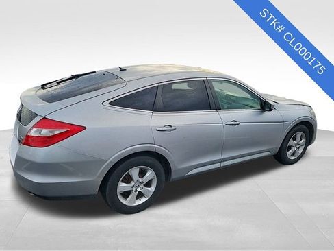 Used 2012 Honda Crosstour EX image 3