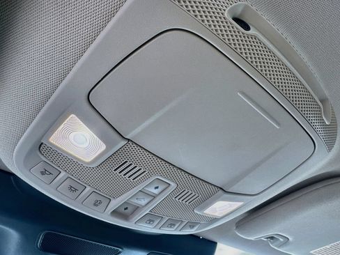 Used 2021 Lincoln Nautilus Reserve FWD image 19