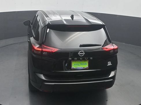 Used 2026 Nissan Rogue SV FWD image 23