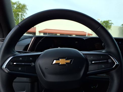 Used 2025 Chevrolet Tahoe LS w/ LPO, Dark Essentials Package RWD image 18