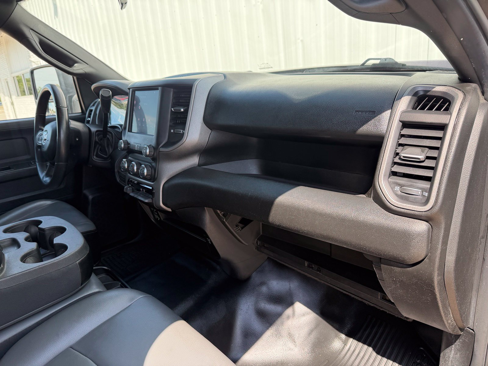 Used 2023 RAM 3500 Tradesman RWD image 23