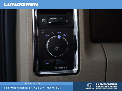 Used 2017 RAM 1500 Laramie Longhorn AWD/4WD image 32
