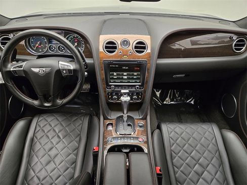 Used 2017 Bentley Continental GT image 14