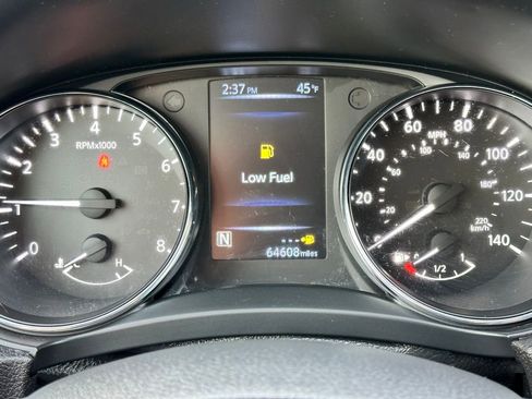 Used 2017 Nissan Rogue SL w/ SL Premium Package image 23