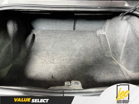 Used 2012 Dodge Challenger R/T RWD image 19