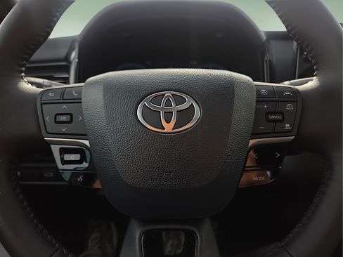 New 2026 Toyota Camry XSE FWD image 25