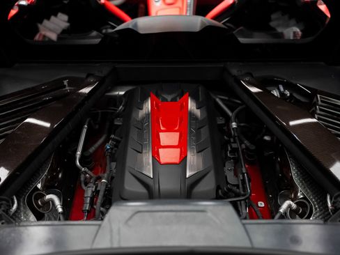 Used 2020 Chevrolet Corvette Stingray Premium Cpe w/ 3LT Preferred Equipment Group RWD image 69