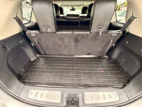 Used 2019 INFINITI QX60 Luxe w/ Essential Package AWD/4WD image 7
