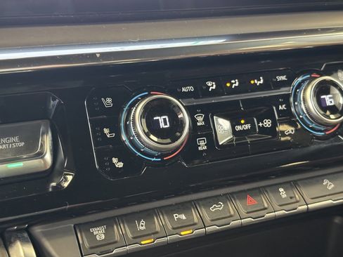 Used 2024 GMC Sierra 2500 Denali Ultimate image 38