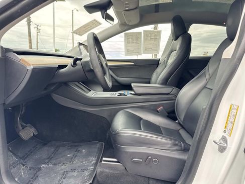Used 2023 Tesla Model Y Long Range AWD/4WD image 19