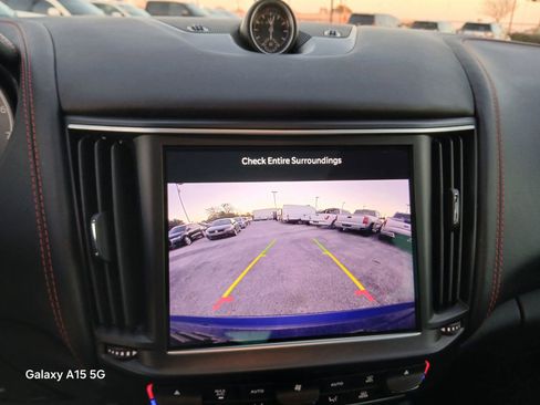 Used 2022 Maserati Levante GT image 33