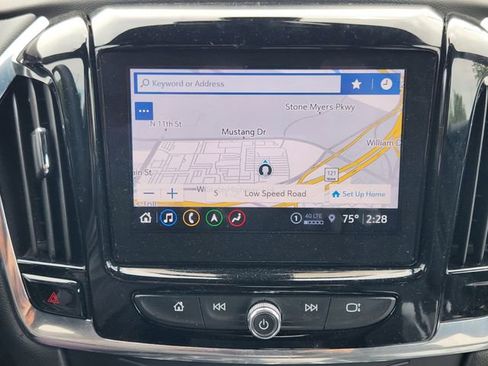 Used 2022 Chevrolet Traverse RS w/ LPO, Floor Liner Package image 15