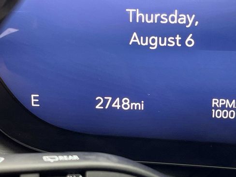 Used 2026 Buick Envision Avenir AWD/4WD image 16