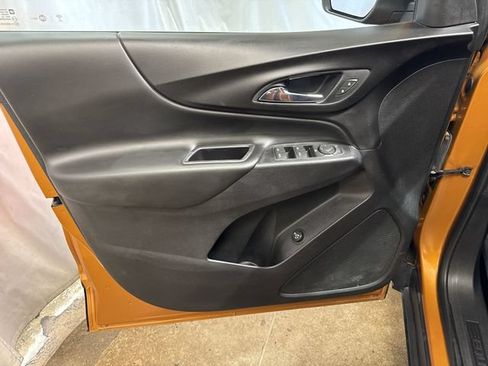 Certified 2018 Chevrolet Equinox LT AWD/4WD image 21