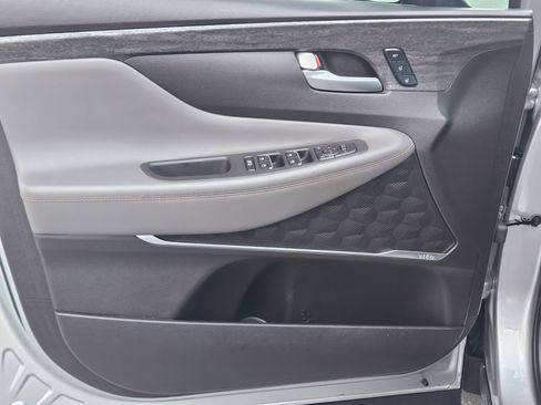 Used 2020 Hyundai Santa Fe Limited FWD image 17