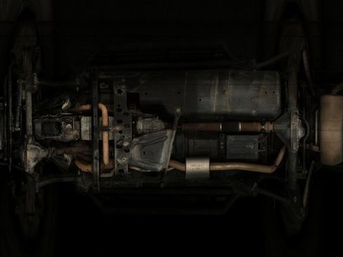 Used 2016 Jeep Wrangler Unlimited Rubicon w/ Connectivity Group image 16