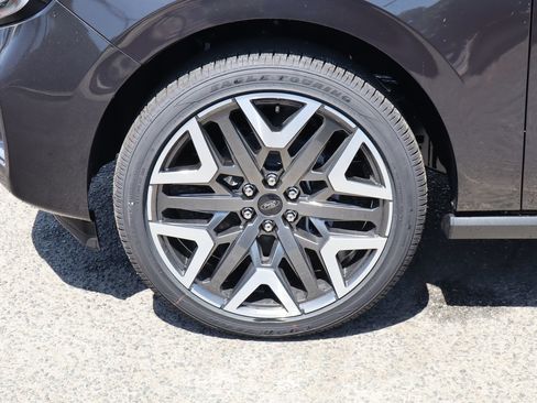 New 2027 Ford Expedition Platinum AWD/4WD image 14