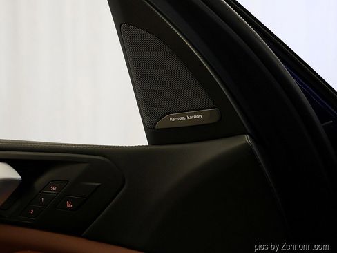 Certified 2025 BMW X5 M60i w/ Executive Package image 27