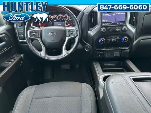 Used 2022 Chevrolet Silverado 1500 LT Trail Boss w/ Convenience Package II image 28