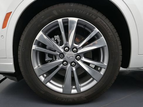 Used 2023 Cadillac XT6 Premium Luxury w/ Technology Package image 26