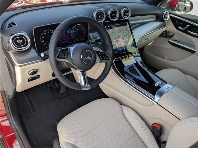 Used 2026 Mercedes-Benz GLC 300 4MATIC image 3