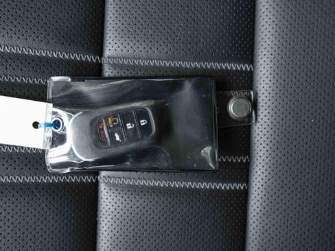 Used 2024 Honda HR-V EX-L image 45