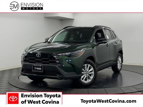 New 2026 Toyota Corolla Cross LE FWD image 1