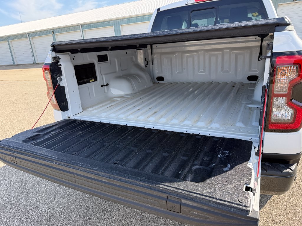 Used 2024 Ford Ranger Lariat w/ FX4 Off-Road Package AWD/4WD image 13