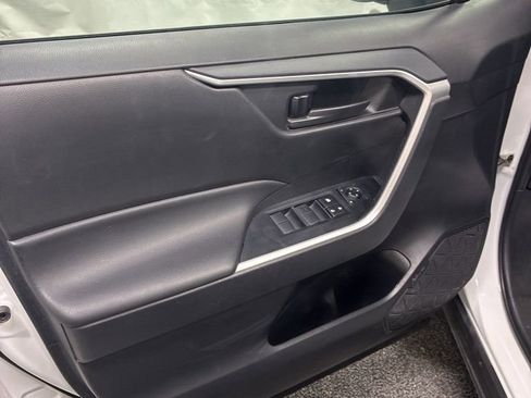 Used 2024 Toyota RAV4 LE image 11