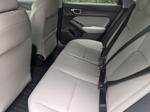 New 2025 Acura Integra Base image 10