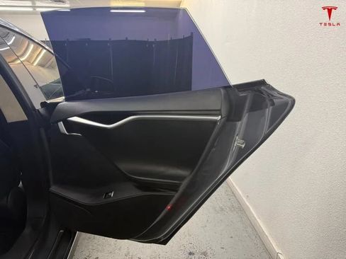 Used 2014 Tesla Model S P85 RWD image 18