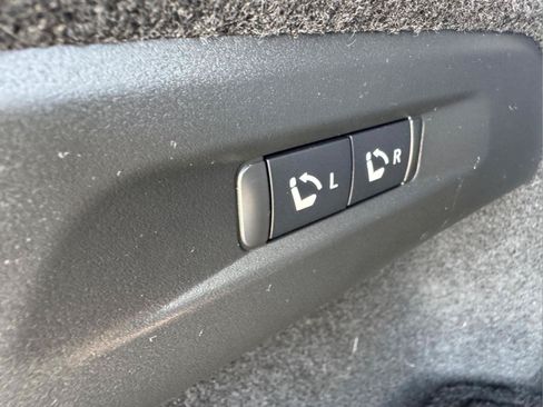 Used 2022 INFINITI QX60 Sensory w/ Cargo Package FWD image 13