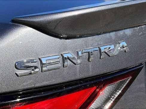 Used 2021 Nissan Sentra SR w/ Lighting Package image 34