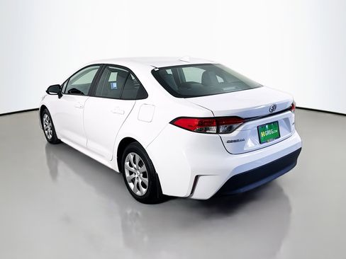 Used 2025 Toyota Corolla LE FWD image 7