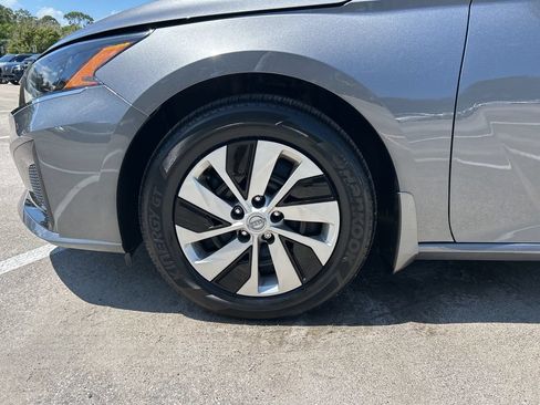 Certified 2025 Nissan Altima 2.5 S FWD image 52