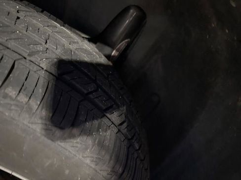 Used 2015 GMC Terrain SLE image 11