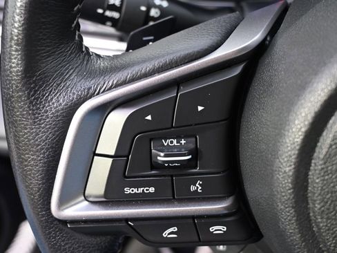 Used 2022 Subaru Outback Limited XT image 34