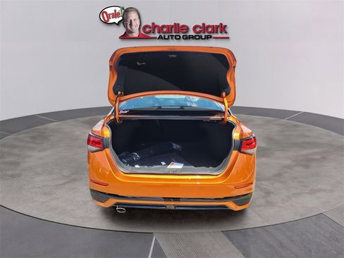 Used 2024 Nissan Sentra SR image 11