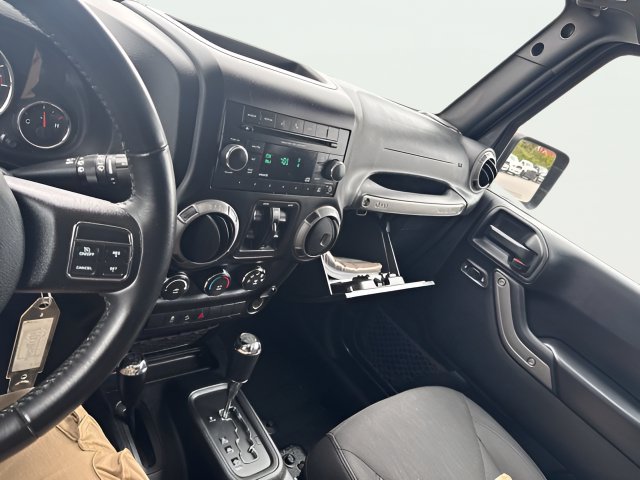 Certified 2017 Jeep Wrangler Unlimited Sport w/ Quick Order Package 24S AWD/4WD image 21