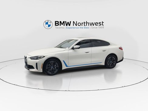 Used 2023 BMW i4 eDrive35 w/ Premium Package RWD image 10